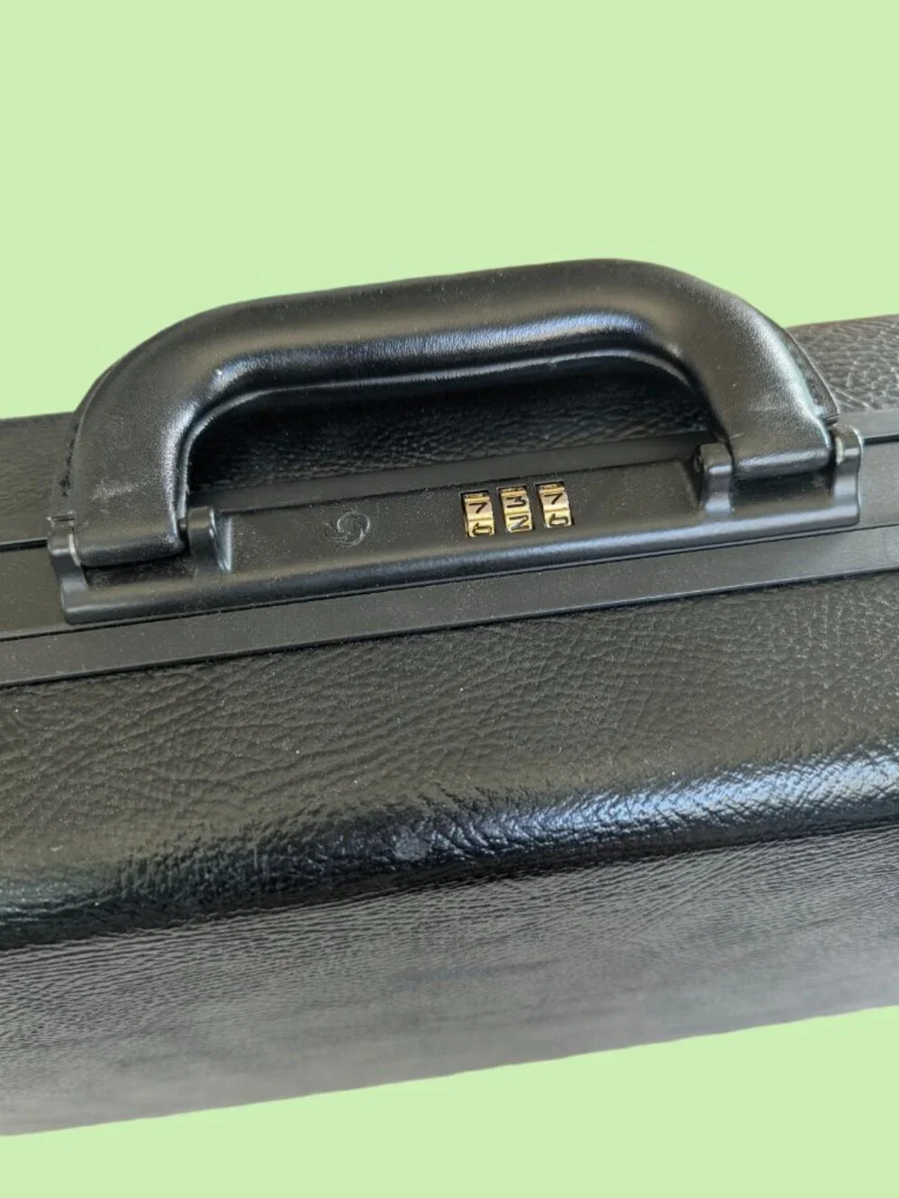 Vintage 1980's Samsonite Hardshell Combo Lock Briefcase